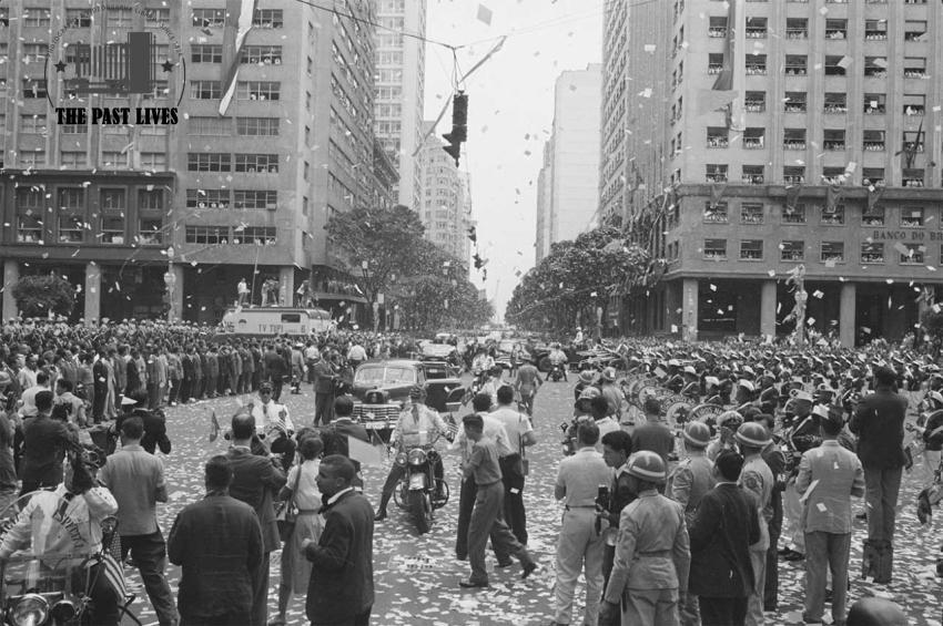 Brazil, President Eisenhower's motorcade in Rio de Janeiro, 1960