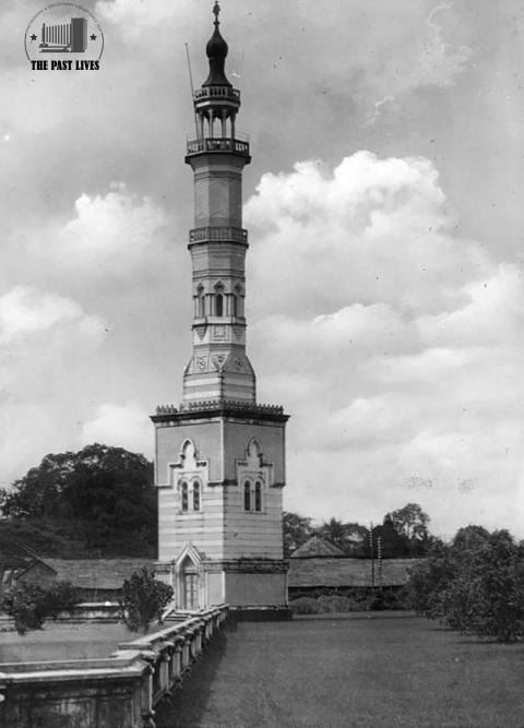 Minaret – Sumatra, Indonesia 1972