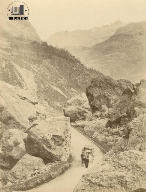 France , Route de Gavarnie 1880
